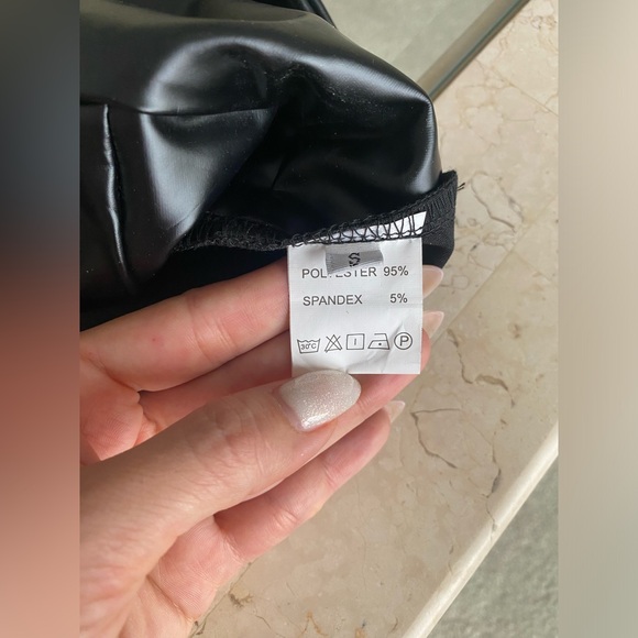 Patent Double V Bra from Carbon size S - Picture 8 of 8